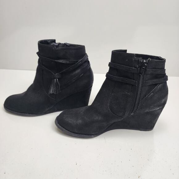 Sugar Women's Hiya Casual Platform Wedge Heel Ankle Boot with Side Tassels Black - Picture 2 of 5